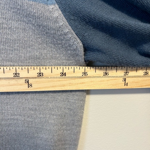 Vintage Light Blue Arnold Palmer 3D Knit Sweater with squate paterns - Picture 5 of 7